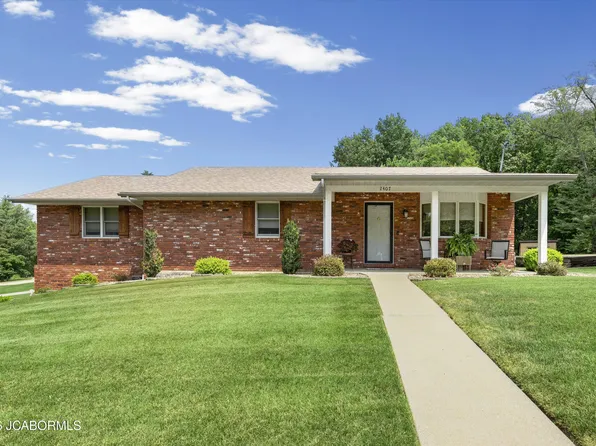 2407 Scenic Dr, Jefferson City, MO 65101