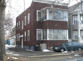 364 River Dr, Garfield, NJ 07026