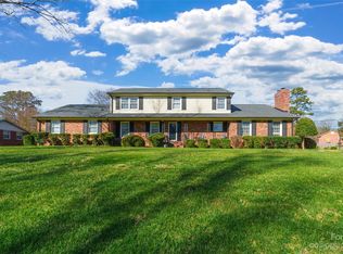 408 Gum Branch Rd, Charlotte, NC 28214