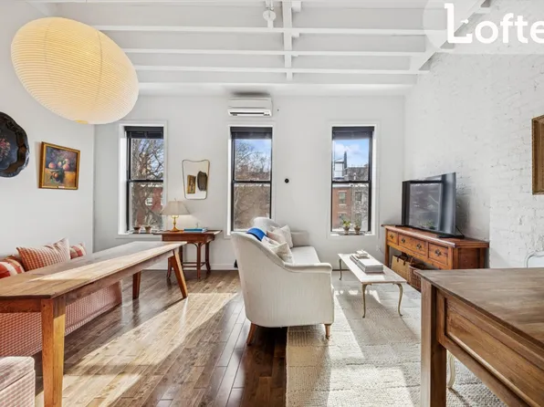 68 Perry Street image 1 of 8