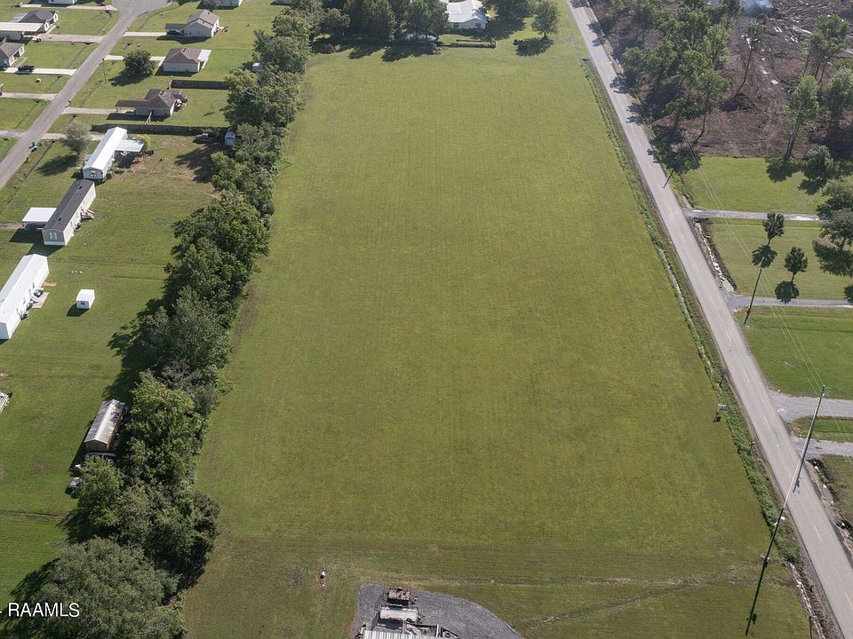 2nd image of Tractb&c&d Clayton Castille Rd