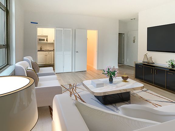 5th image of 4 Park Ave APT 8E