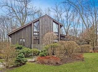3 Mallory Ln, Redding, CT 06896