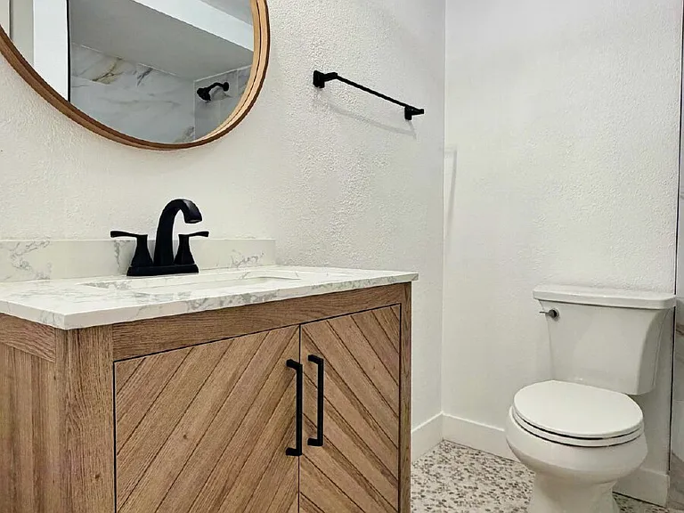 6764 Hillridge Pl — Photo 33