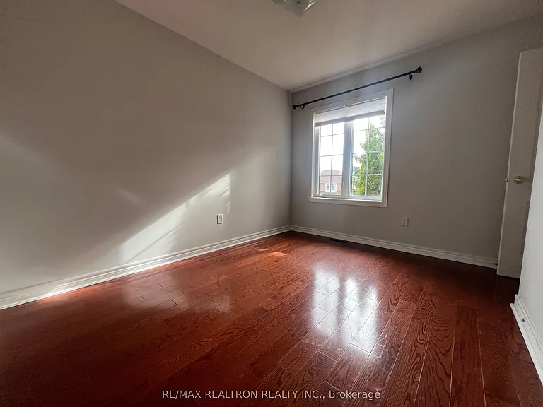 53 Shadow Falls Dr — Photo 16