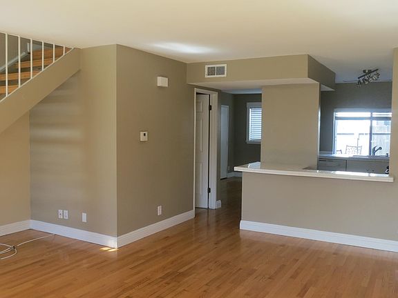 3rd image of 64 Golden Glen St