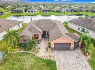 484 Villa Park Rd, Poinciana, FL 34759