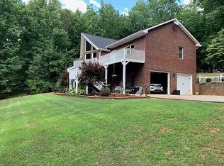 525 Compton Rd, Clover, SC 29710