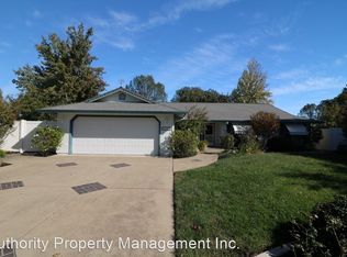 4407 Oak Glen Dr, Redding, CA 96001
