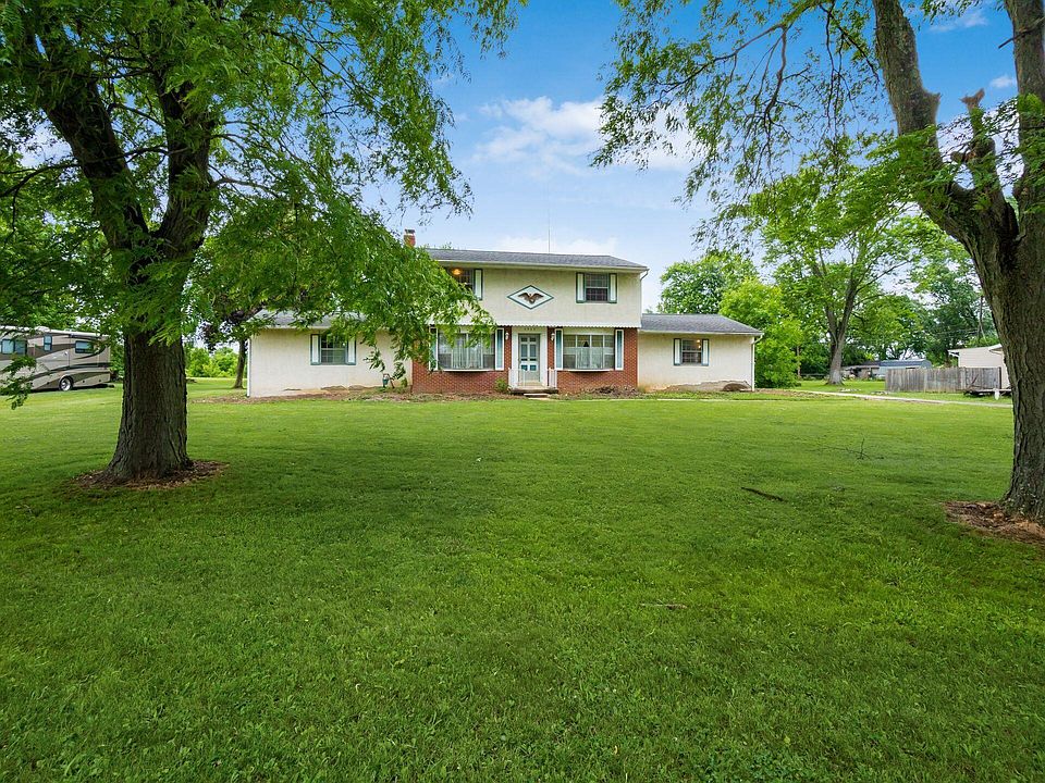 1st image of 4434 Anglebrook Dr