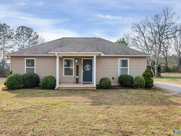 1839 Peach Orchard Rd NW, Hartselle, AL 35640