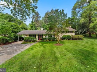 12830 Lacy Dr, Silver Spring, MD 20904