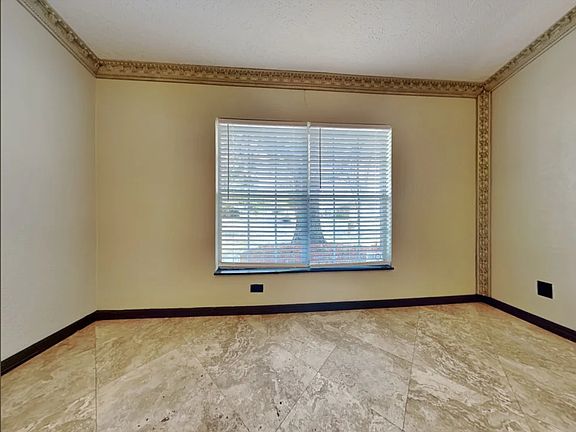 3rd image of 1262 Lornewood Dr