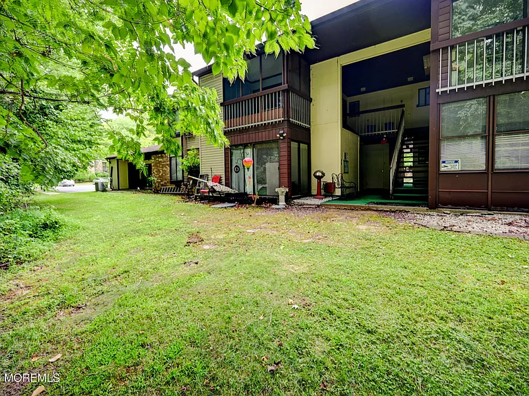99 Arrowood Rd #K — Photo 28