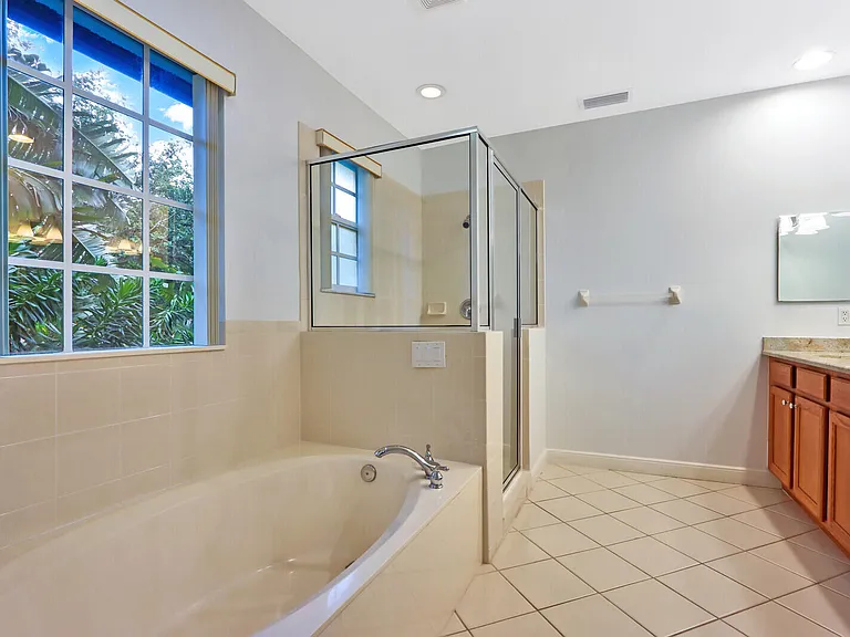 1904 Flower Dr — Photo 30