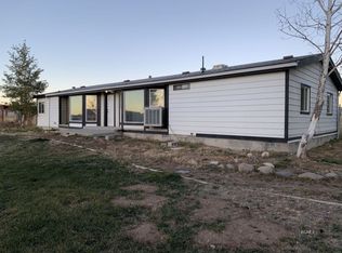 957 Spring Valley Pkwy, Spring Creek, NV 89815