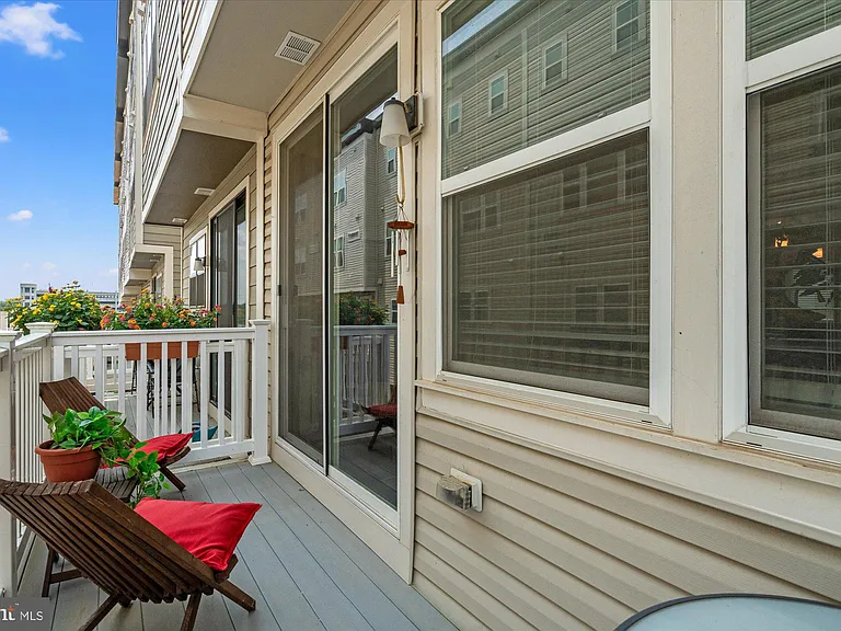 8156 Tompkins St — Photo 17