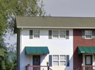 2121 Dave Buck Rd UNIT 1, Johnson City, TN 37601