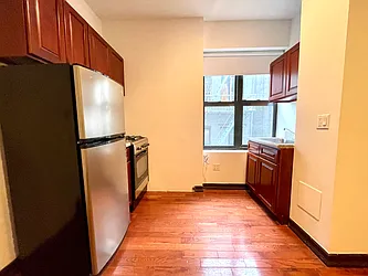 Rented by Nolita Group