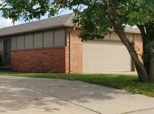 1716 N Woodlawn Blvd, Derby, KS 67037