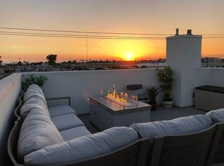 7 Ebb Tide Cir, Newport Beach, CA 92663