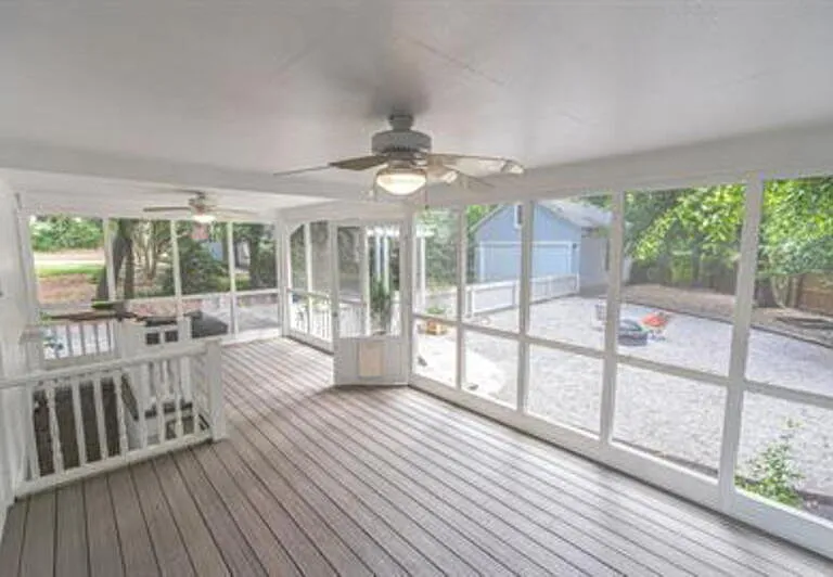 330 E Maine Ave — Photo 19