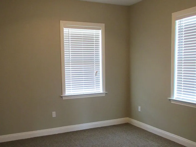 Willows Park Apartments — Photo 13
