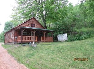 E4028 Upper Newton Rd, Viroqua, WI 54665