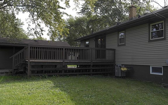 2nd image of 3238 204th St