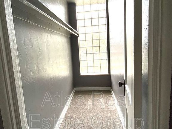 3rd image of 1524 Wabash St Unit 4