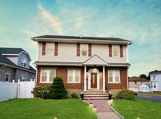 89 Rose St, Wood Ridge, NJ 07075