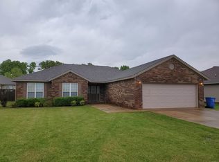 6024 Whitecliff Dr, Jonesboro, AR 72405