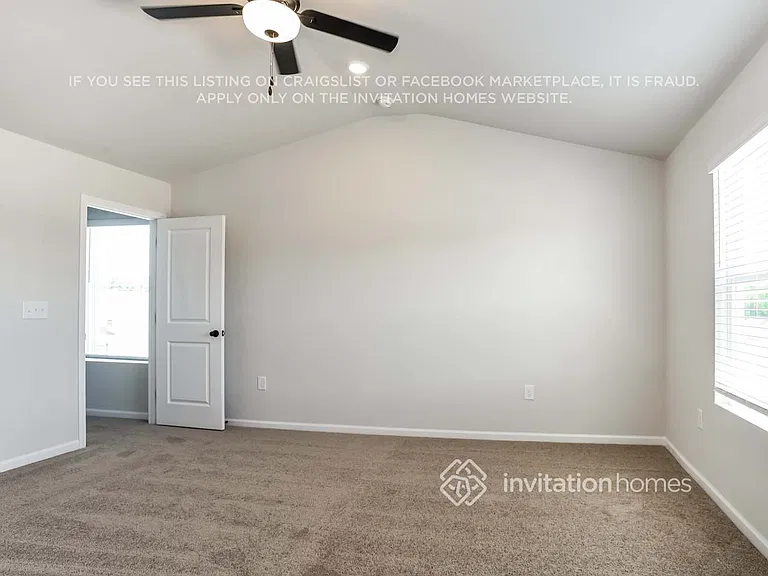 3347 Fox Hall Dr — Photo 8
