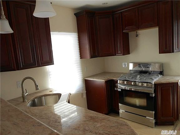 2nd image of 10426 216th St