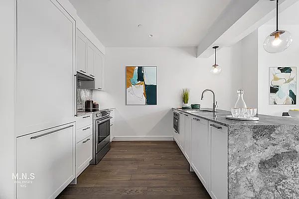 1st image of 107-06 Queens Blvd #4K