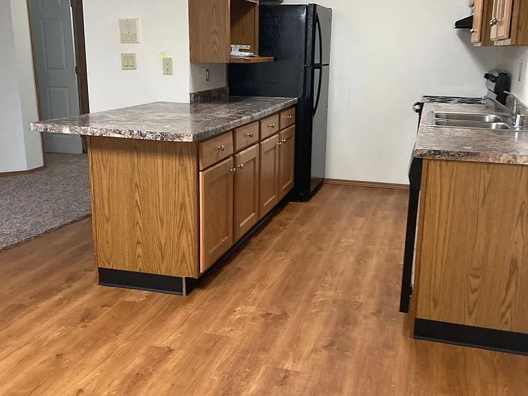 639-645 745 & W Scott 540 #761-44 — Photo 6