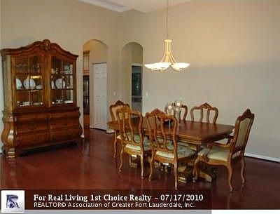 5th image of 5944 NW 56th Dr