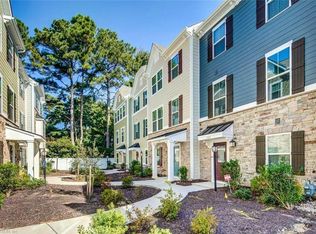 513 Charles Porteus Ln, Virginia Beach, VA 23451