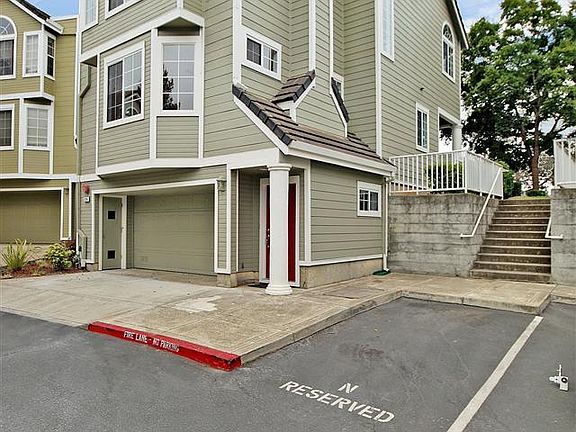 5th image of 2229 Parnassus Ct