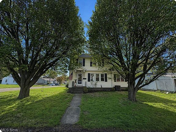 2nd image of 135 Overbaugh Ave