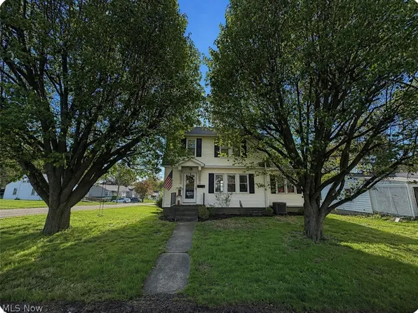 135 Overbaugh Ave, Saint Clairsville, OH 43950