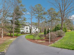 6 Stowe Dr, Shamong, NJ 08088