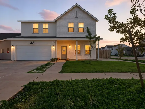 2459 W Hampton Drive, Hanford, CA 93230