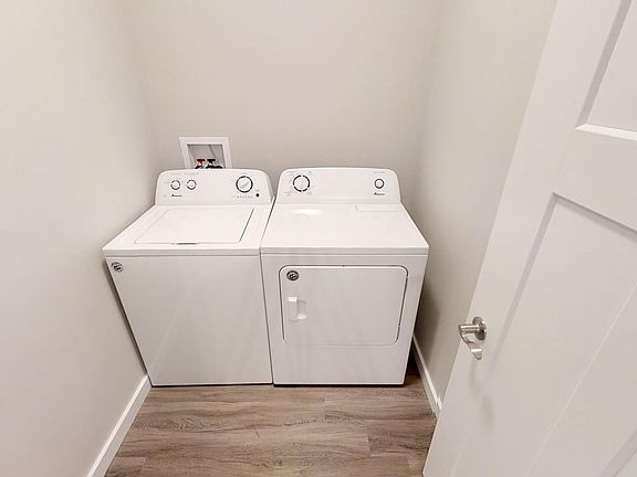 4th image of 2756 Fen Way Unit A-d