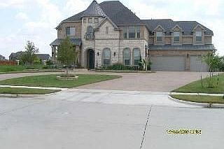 1st image of 2763 Waterfront Dr