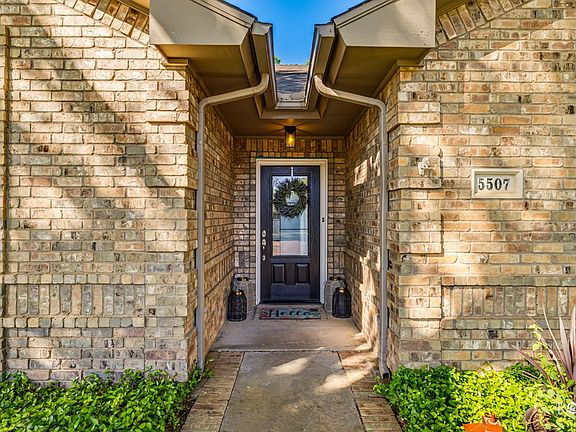 4th image of 5507 Fairway Dr