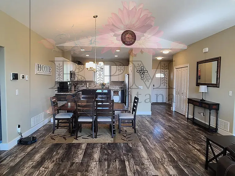 1605 Drummond Blvd — Photo 9
