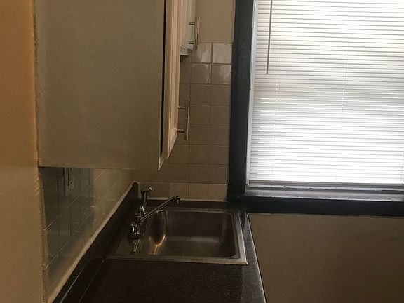 2nd image of 6315 S California Ave #6317-2A