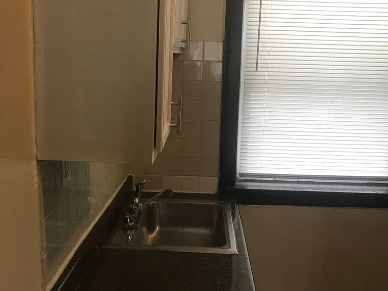 6315 S California Ave — Photo 14
