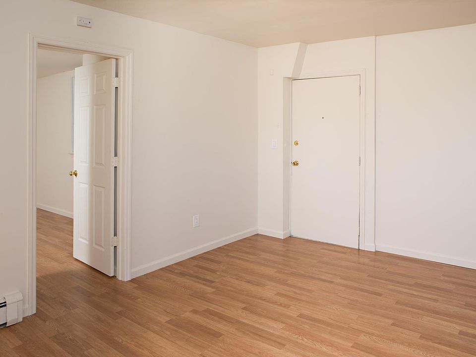 Hopewell Gardens Apartments 228 Route 376 Hopewell Junction NY Zillow